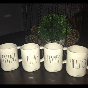 Rae Dunn Set Of 4 Coffee mugs